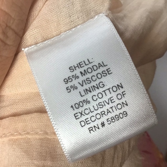 𝅺chelsea & Violet Wisteria Floral Romper - Picture 9 of 9